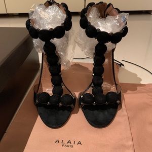 Gorgeous alaia heels in perfect condition